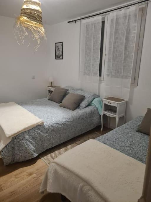 Charmant Appart Cosy Climatise Avec Terrasse Besseges Zewnętrze zdjęcie